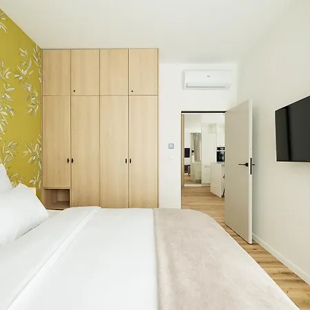 Lighthouse View - Sol Marina